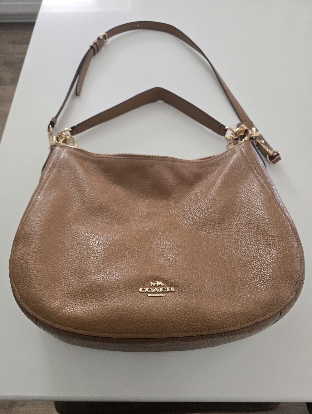 Coach Tan Leather Women's Bag - Picture 3 of 5
